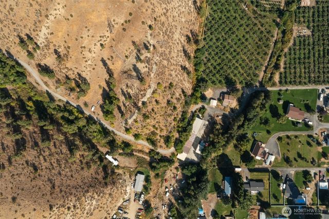 5177 Woodring Canyon Road, Cashmere, WA 98815