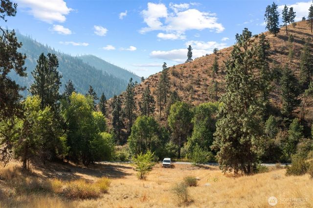 5177 Woodring Canyon Road, Cashmere, WA 98815