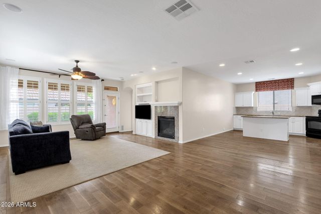 4286 E PARK Avenue, Gilbert, AZ 85234