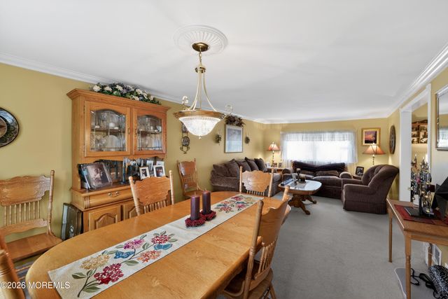 69 E Connecticut Concourse, Jackson, NJ 08527