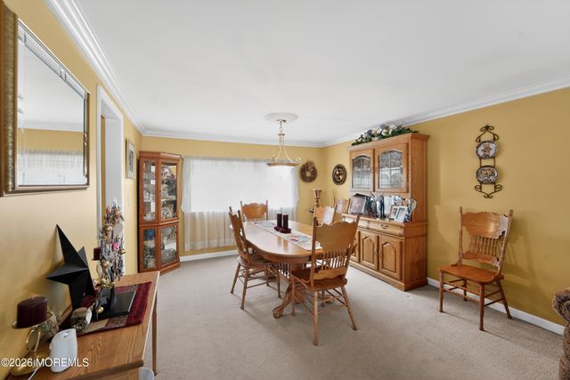 69 E Connecticut Concourse, Jackson, NJ 08527