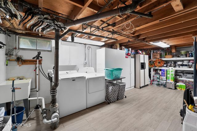 69 E Connecticut Concourse, Jackson, NJ 08527