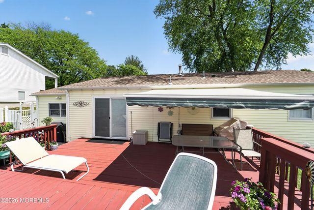 69 E Connecticut Concourse, Jackson, NJ 08527