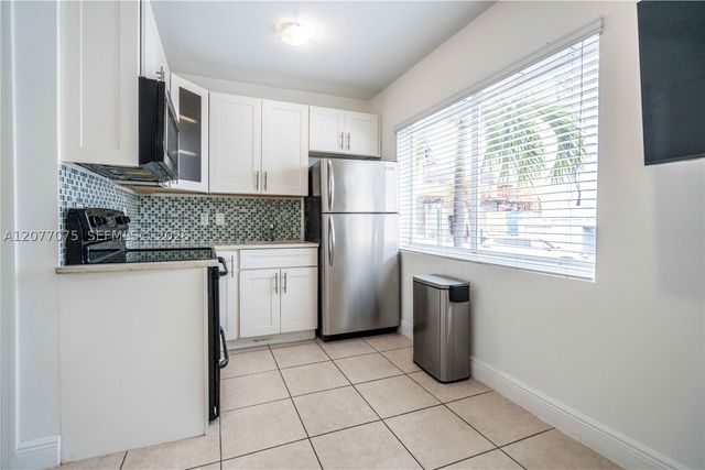 6971 Carlyle Ave 102, Miami Beach, FL 33141
