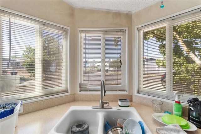 4209 W Rosamond 85, Rosamond, CA 93560