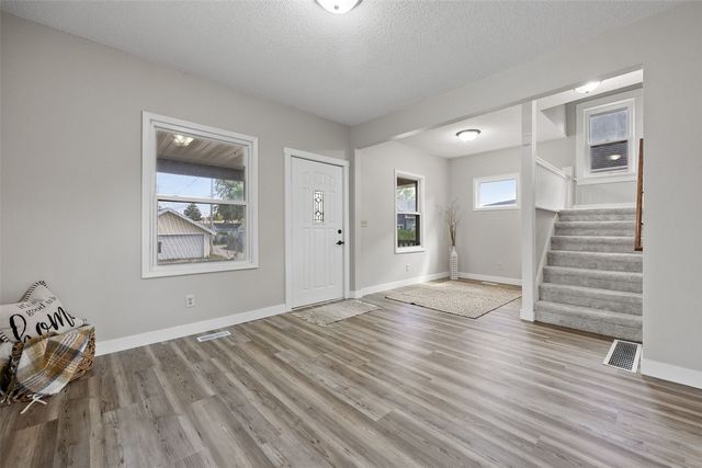 816 9th Street NW, Cedar Rapids, IA 52405