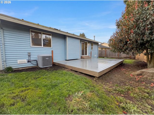 8641 Ne WINDSTONE St, Beaverton, OR 97006