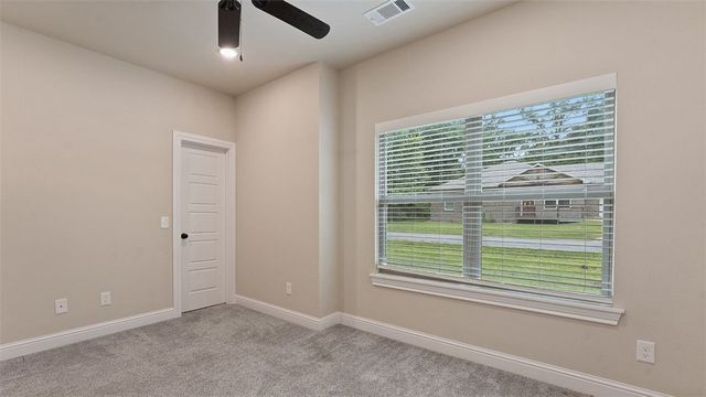 17 Kilsyth Drive, Bella Vista, AR 72715