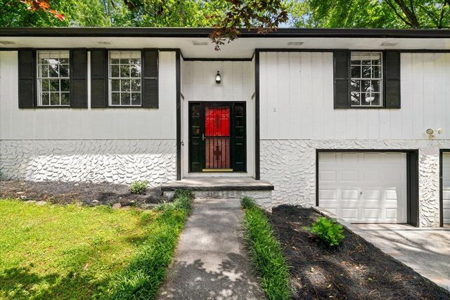 604 Pine Oaks Drive, Tunnel Hill, GA 30755