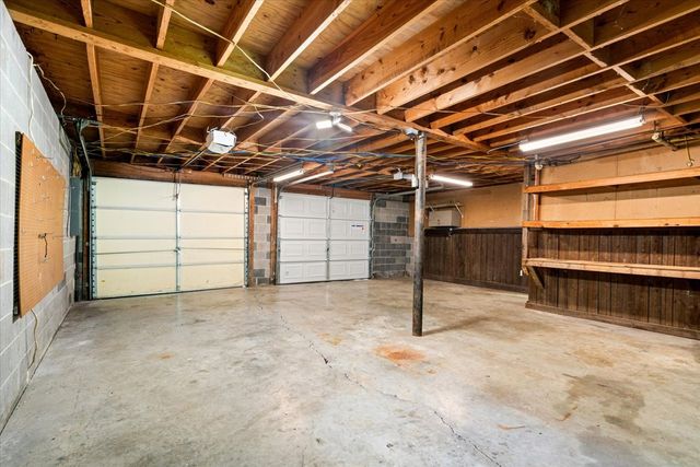 604 Pine Oaks Drive, Tunnel Hill, GA 30755