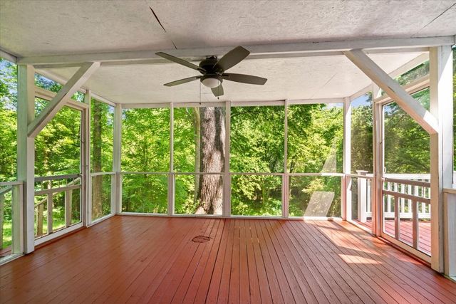604 Pine Oaks Drive, Tunnel Hill, GA 30755