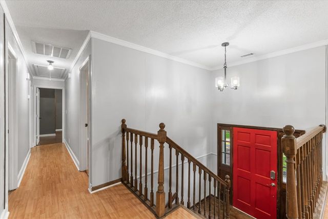 604 Pine Oaks Drive, Tunnel Hill, GA 30755