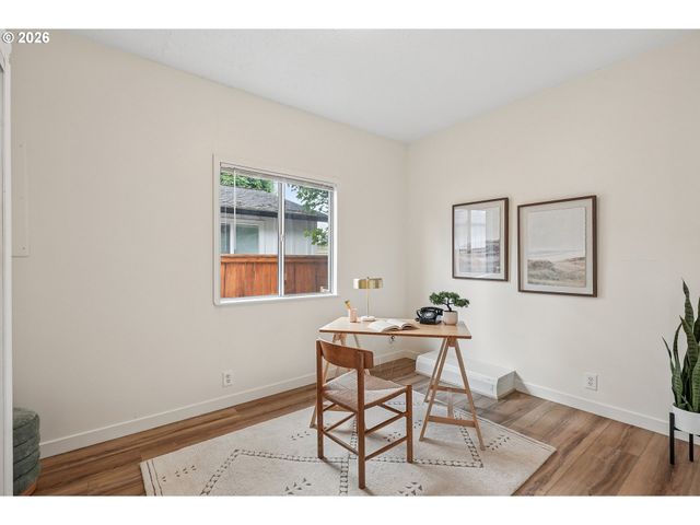 4915 Se 61ST Ave, Portland, OR 97206