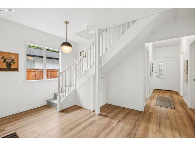 4915 Se 61ST Ave, Portland, OR 97206