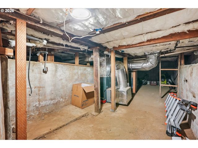 4915 Se 61ST Ave, Portland, OR 97206