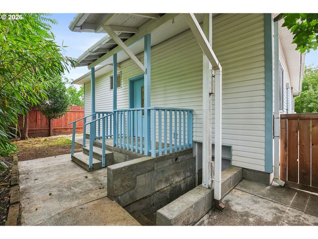 4915 Se 61ST Ave, Portland, OR 97206