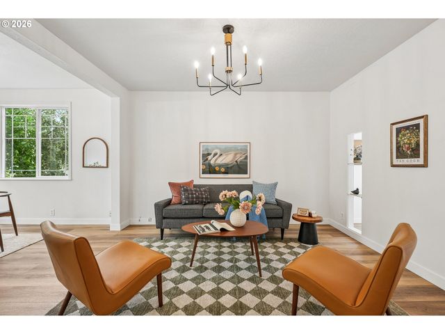 4915 Se 61ST Ave, Portland, OR 97206