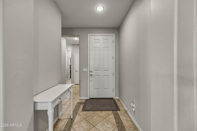 4229 W VALLEY VIEW Drive, Laveen, AZ 85339