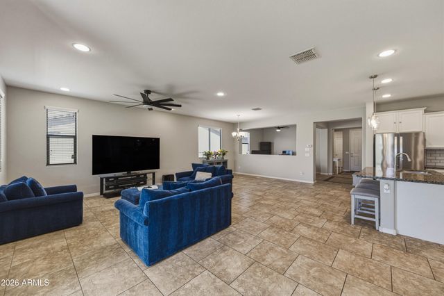4229 W VALLEY VIEW Drive, Laveen, AZ 85339