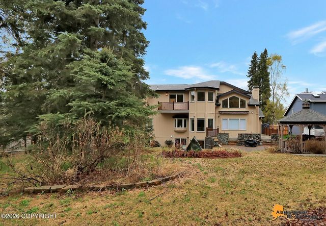 3370 Whiteney Circle, Anchorage, AK 99516