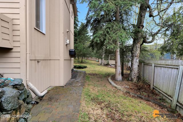 3370 Whiteney Circle, Anchorage, AK 99516