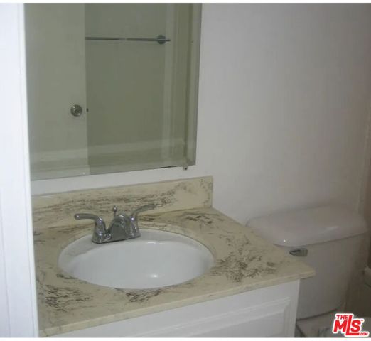 14435 Tiara Street, Van Nuys (los Angeles), CA 91401