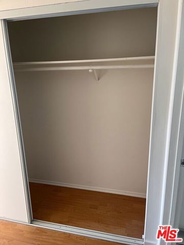 14435 Tiara Street, Van Nuys (los Angeles), CA 91401