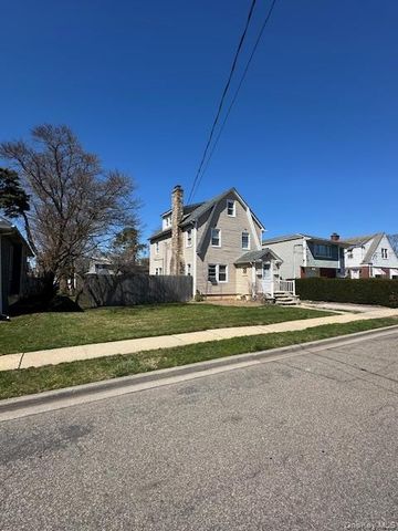 261 Rutland Road, Freeport, NY 11520
