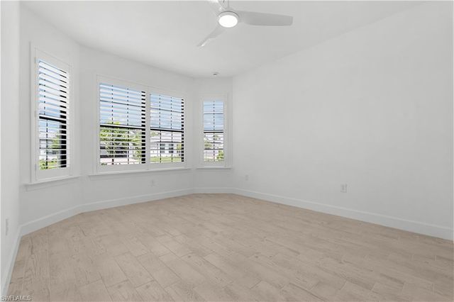 2104 Freemont WAY NE, Naples, FL 34120