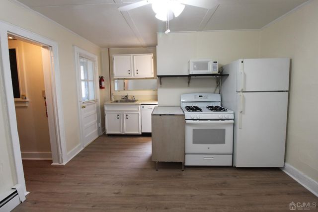 17 Clay Street A, Milltown, NJ 08850