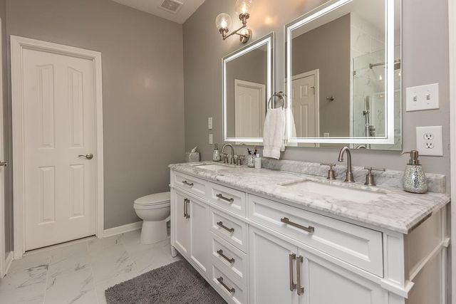 812 PLANTERS RIDGE DR, Collierville, TN 38017