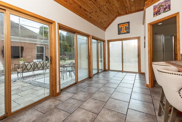 812 PLANTERS RIDGE DR, Collierville, TN 38017