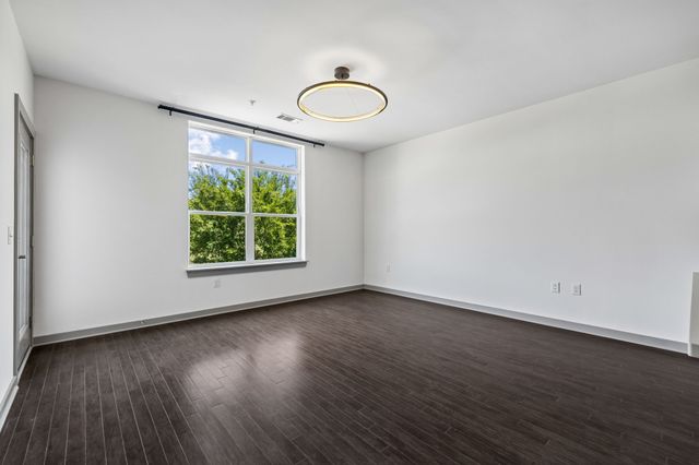 1638 54th Ave N Apt 203, Nashville, TN 37209