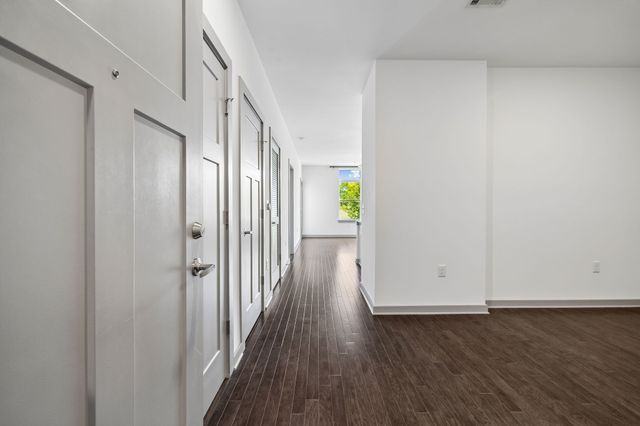 1638 54th Ave N Apt 203, Nashville, TN 37209