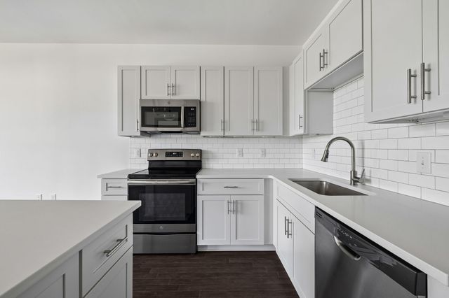 1638 54th Ave N Apt 203, Nashville, TN 37209