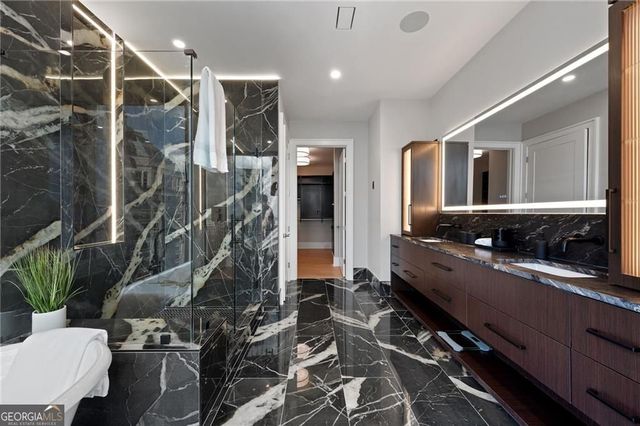 1065 Peachtree Street NE 3402, Atlanta, GA 30309