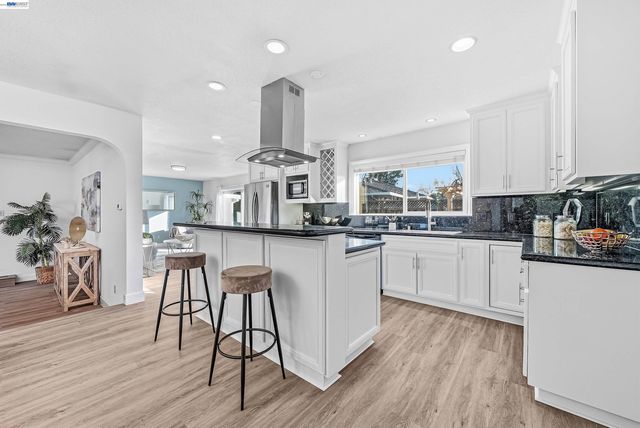 4022 Silver St, Pleasanton, CA 94566