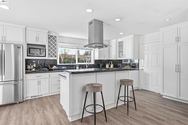 4022 Silver St, Pleasanton, CA 94566