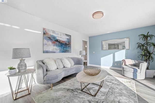 4022 Silver St, Pleasanton, CA 94566