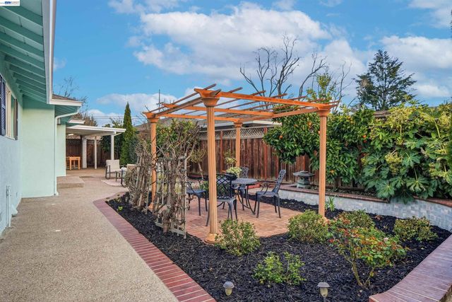 4022 Silver St, Pleasanton, CA 94566