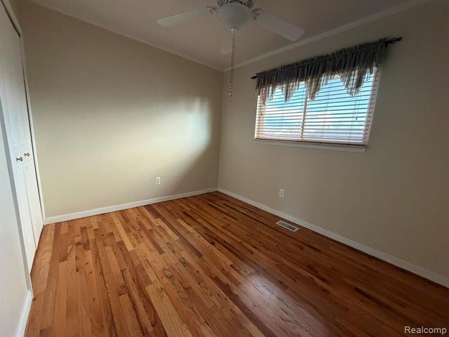 38386 Maes Street, Westland, MI 48186