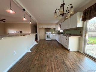 38386 Maes Street, Westland, MI 48186