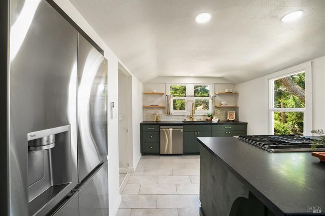 1009 Sacramento St, Vallejo, CA 94590