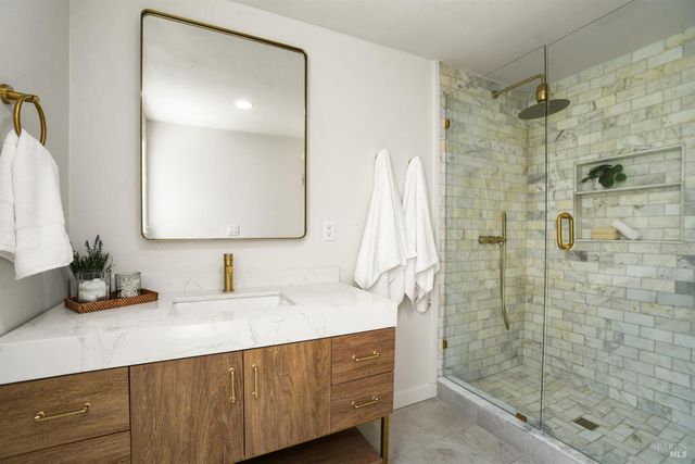 1009 Sacramento St, Vallejo, CA 94590