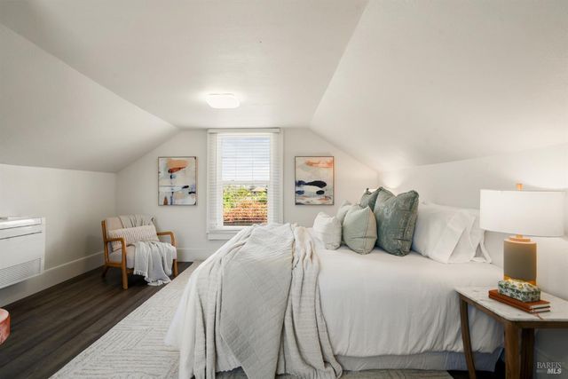 1009 Sacramento St, Vallejo, CA 94590