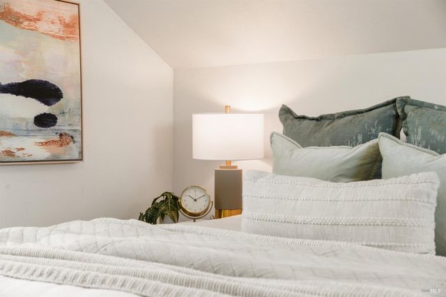 1009 Sacramento St, Vallejo, CA 94590