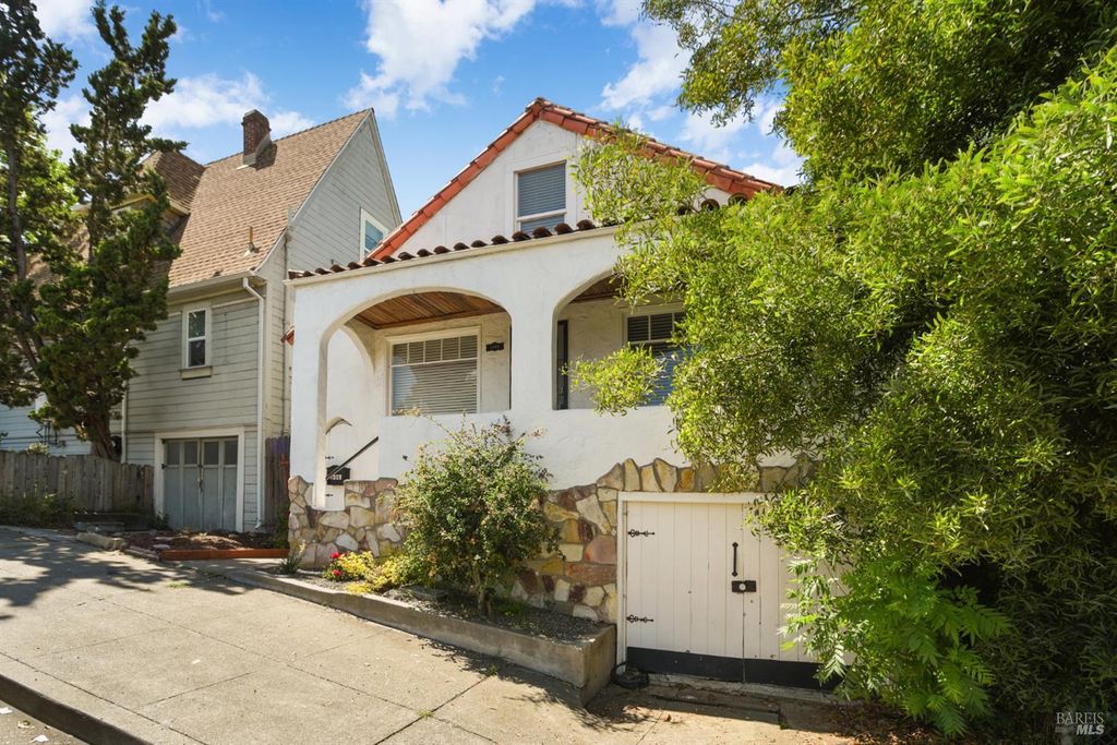 1009 Sacramento St, Vallejo, CA 94590