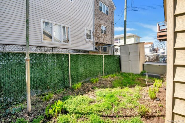 33B Edgewater Park 33B, Bronx, NY 10465