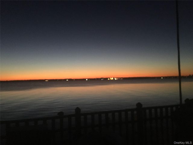 33B Edgewater Park 33B, Bronx, NY 10465