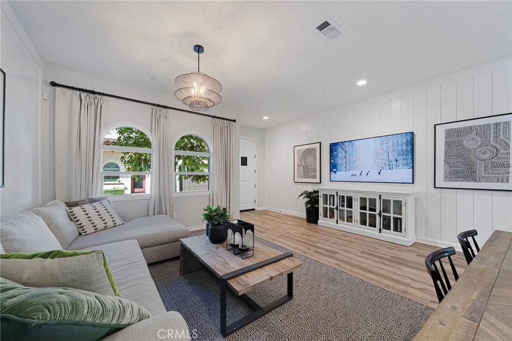 786 Francesca, Walnut, CA 91789